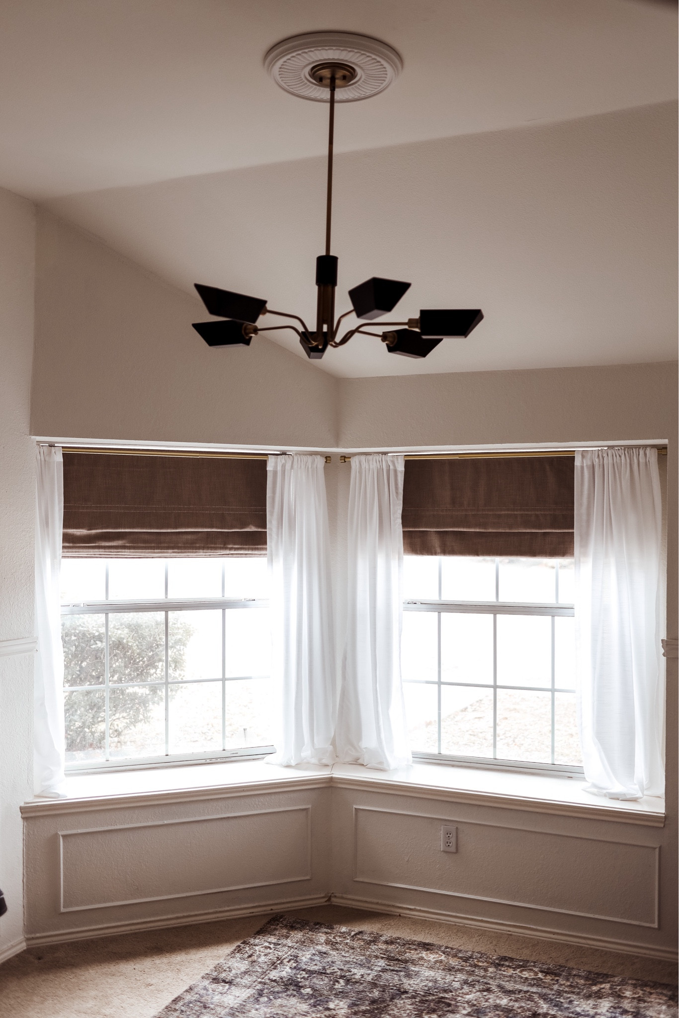 These Roman Shades were so easy to install. I wish I would have done it sooner!

#LTKhome