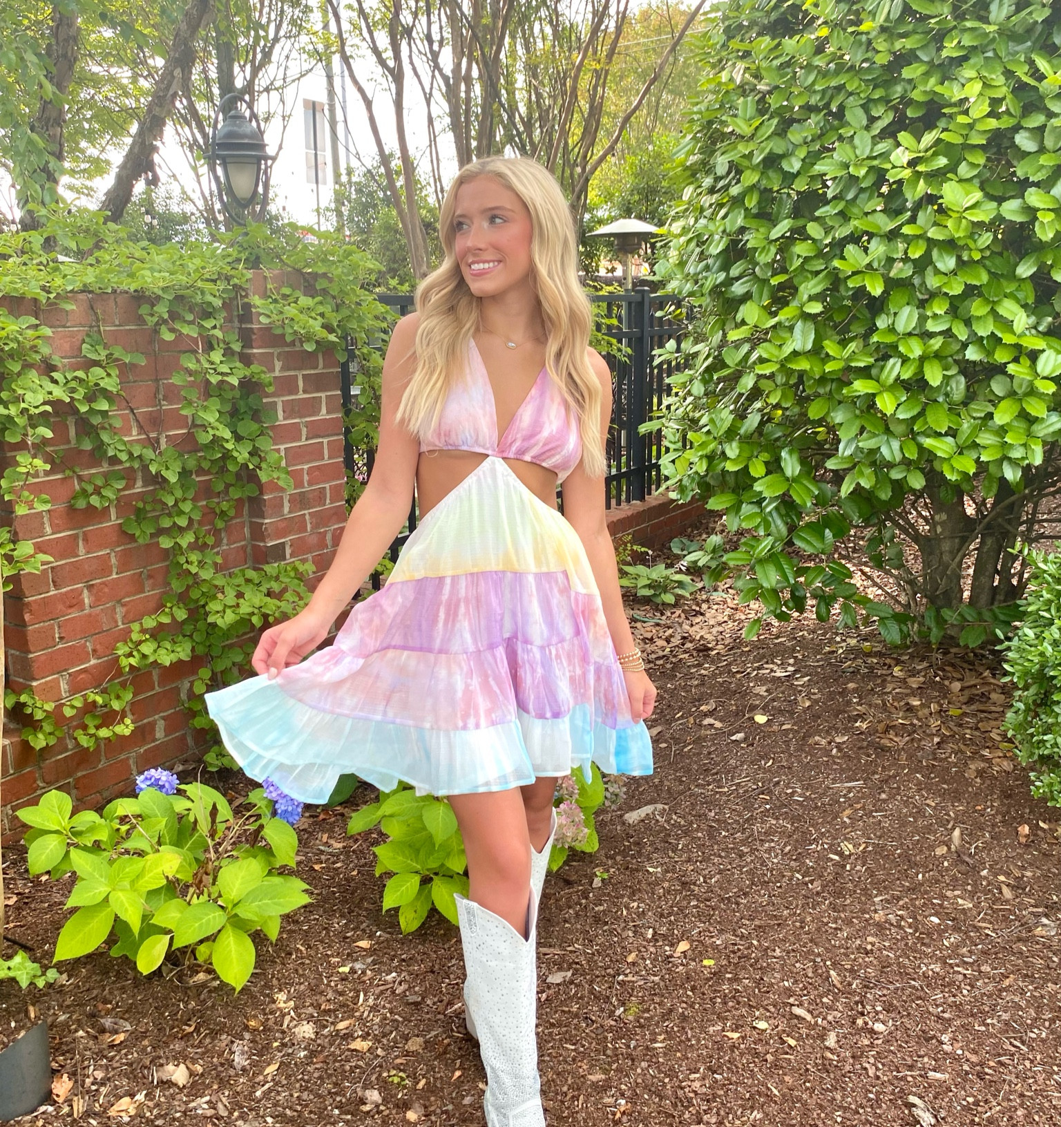 The most gorgeous dress for Concert Season, Senior Pics, Beach Pics, or any occasion!🩷🛍️

#LTKFind