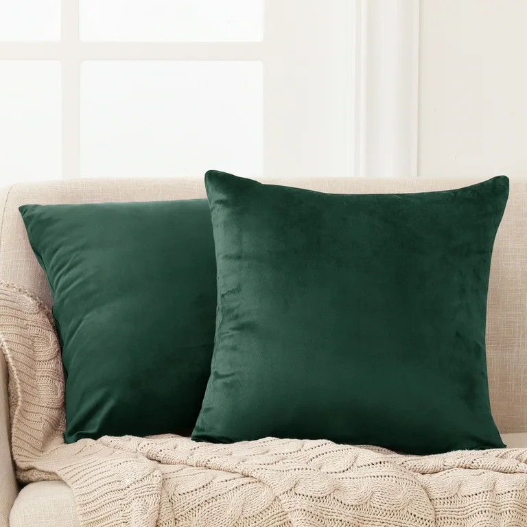Deconovo Decorative Throw Pillow Covers 20x20 Army Green Velvet Christmas Pillow Cover Square Plu... | Walmart (US)