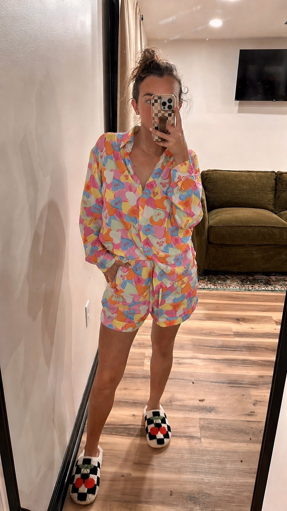 the cutest little pjs for self tan night💛🧡

#LTKgrwm #LTKootd #LTKselfcare