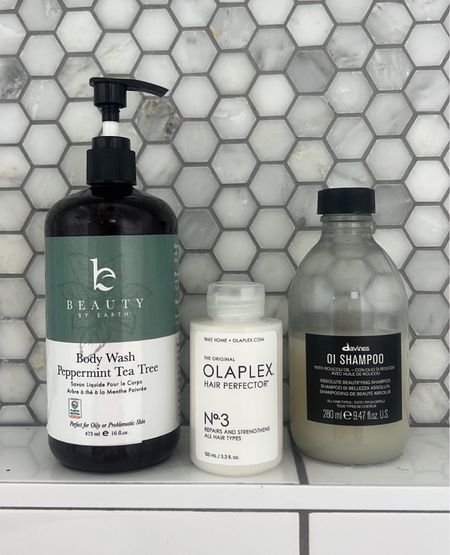 Beauty favorites 
Clean fresh body wash from Amazon 
Olaplex 3 is the best hair repairer - dry or brittle hair? Try this one every 3ish weeks - leave on for at least 30 min
Favorite daily shampoo & conditioner 

#LTKfindsunder50 #LTKbeauty