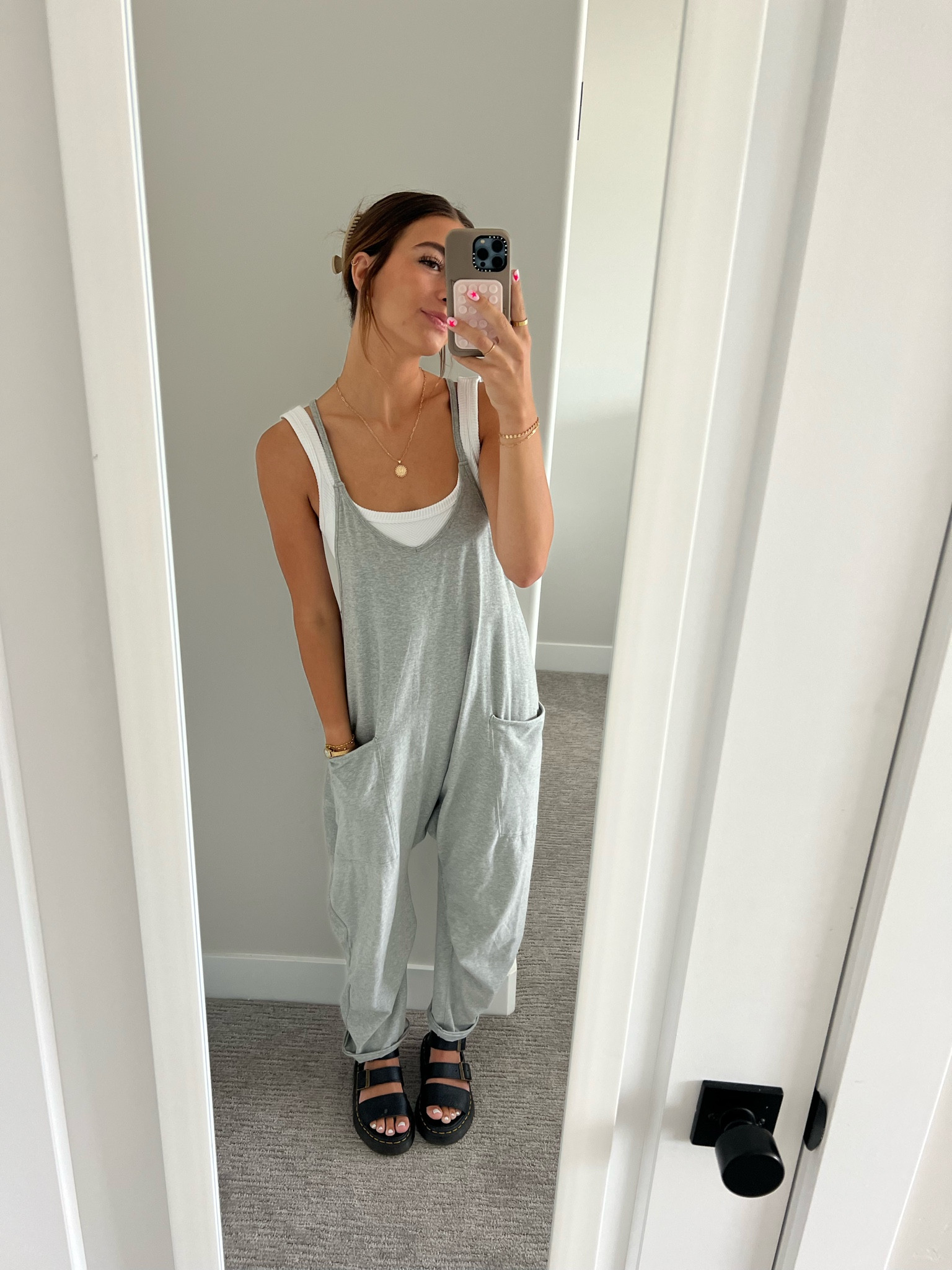 My FAVORITE romper!! I am 5’5” & wearing a size XS! 

