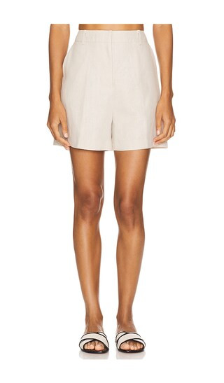 Favorite Antibes Short in Sand

              
    
        
        
            Favorite Button | Revolve Clothing (Global)