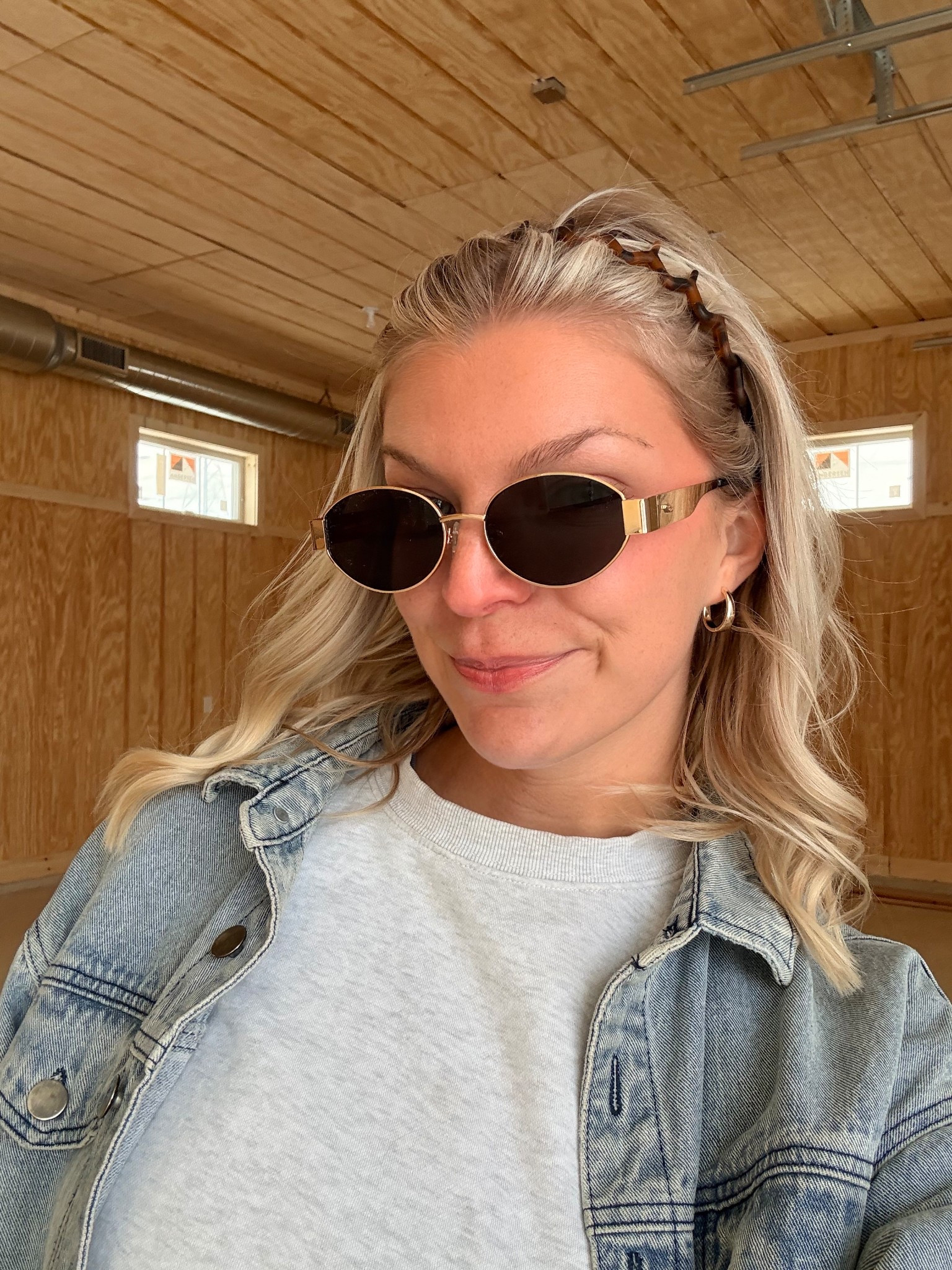 a moment for the accessories 

#LTKBeauty #LTKootd #LTKdayinmylife