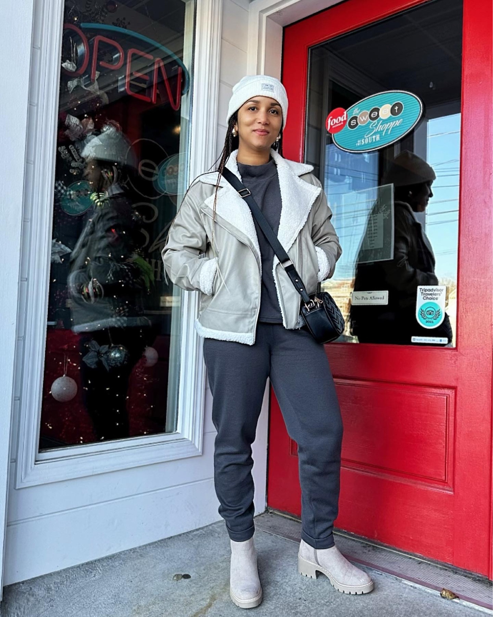 Here’s a comfy and casual winter wear look to brave the cold!

Winter outfit
Winter jackets
Aviator jackets
Winter looks
Winter sets

#LTKstyletip #LTKSeasonal #LTKover40