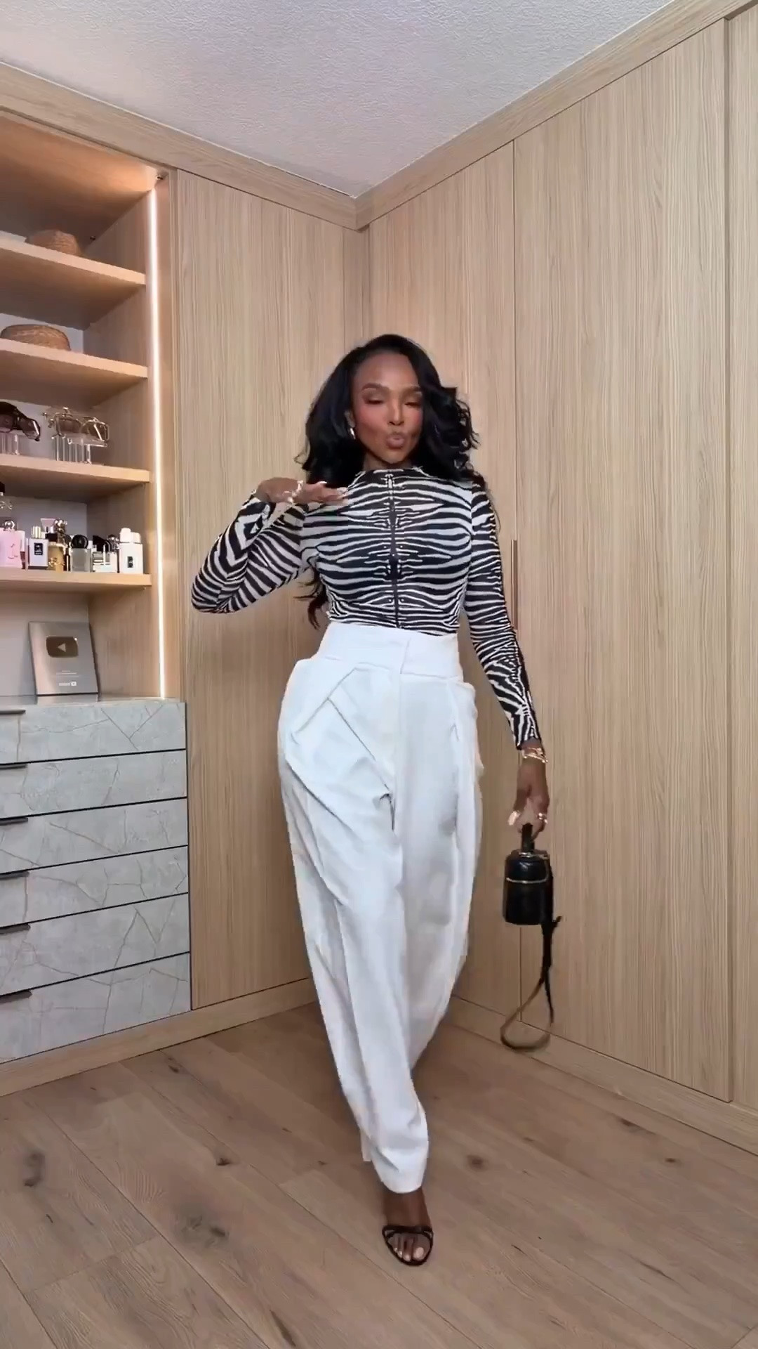 Scroll to shop! ✨ Everything from this look is linked below. 👇🏽    Wearing: Size Small | 5’4” | 140 lbs  📲   Download the FREE LTK app & follow me (@kirasfashionfinds) to shop all my daily finds.  #LTKootd #LTKPetite #LTKU

#LTKWorkwear #LTKgrwm