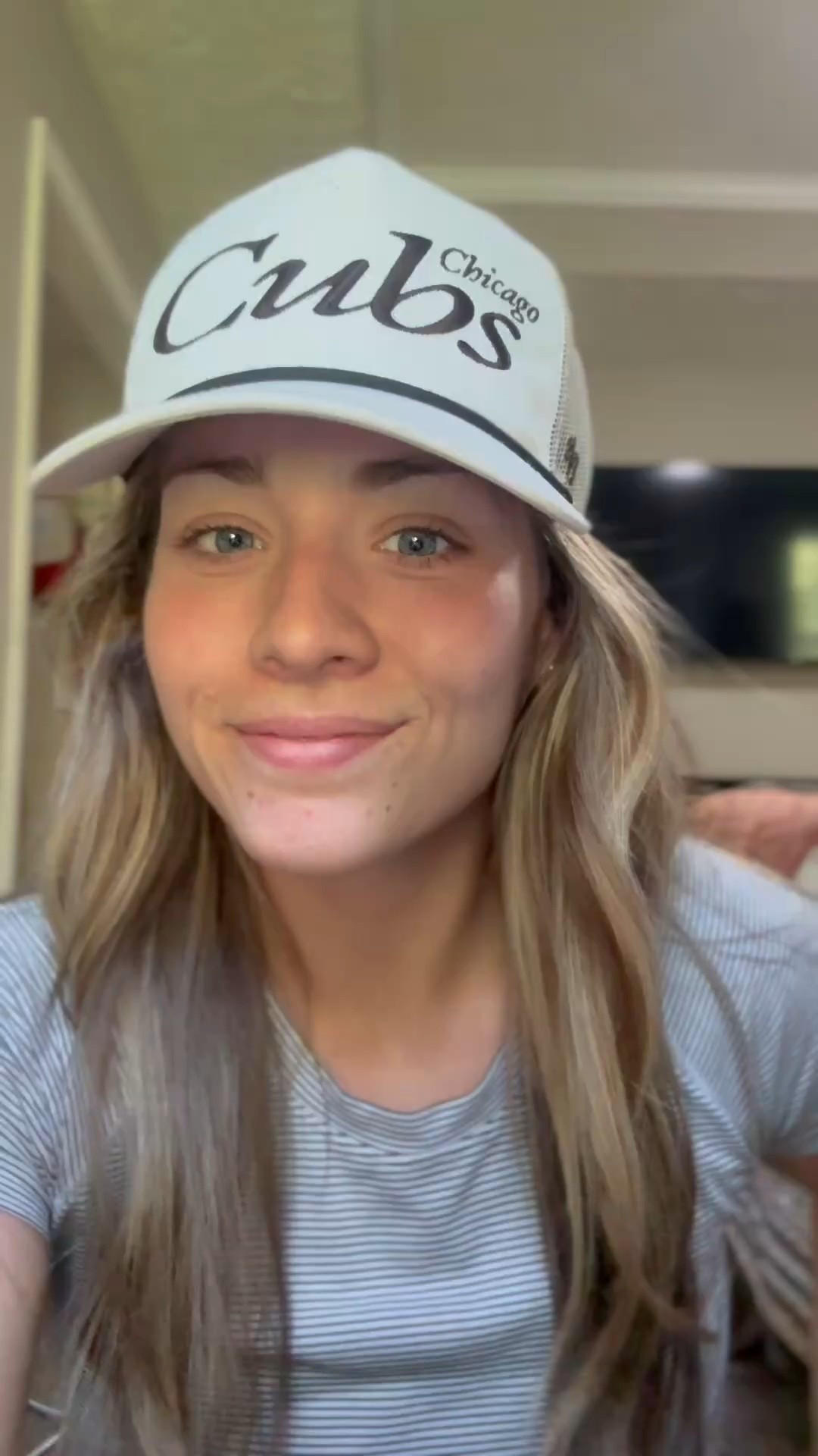 Super cute phone case!! 

#LTKFindsUnder50 #LTKItBag #LTKTravel