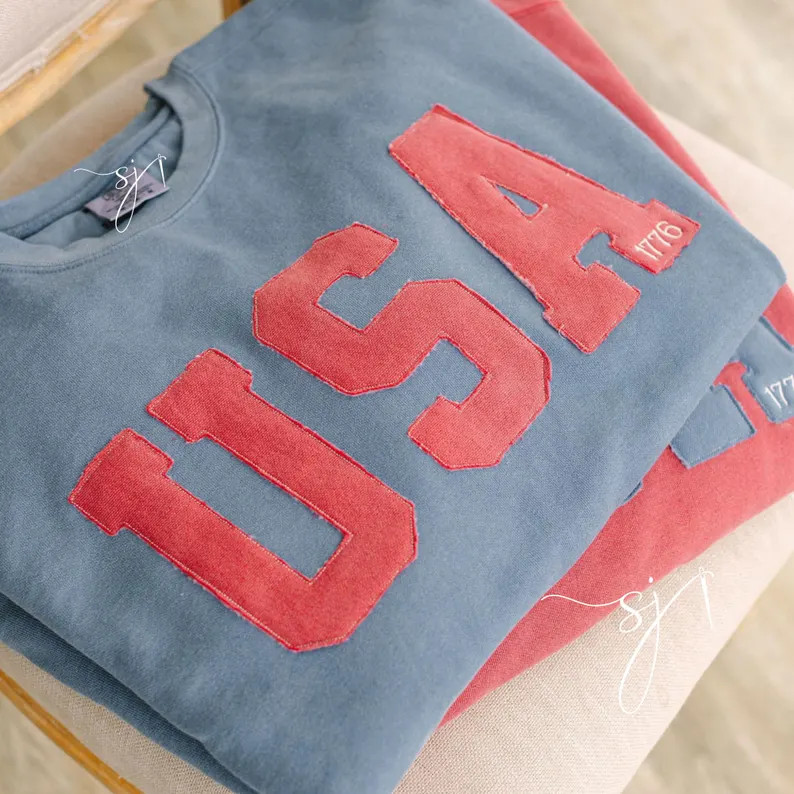 USA Varsity Collegiate Vintage Stitch 1776 Comfort Colors Embroidered Crewneck Sweatshirt, July 4... | Etsy (Global)