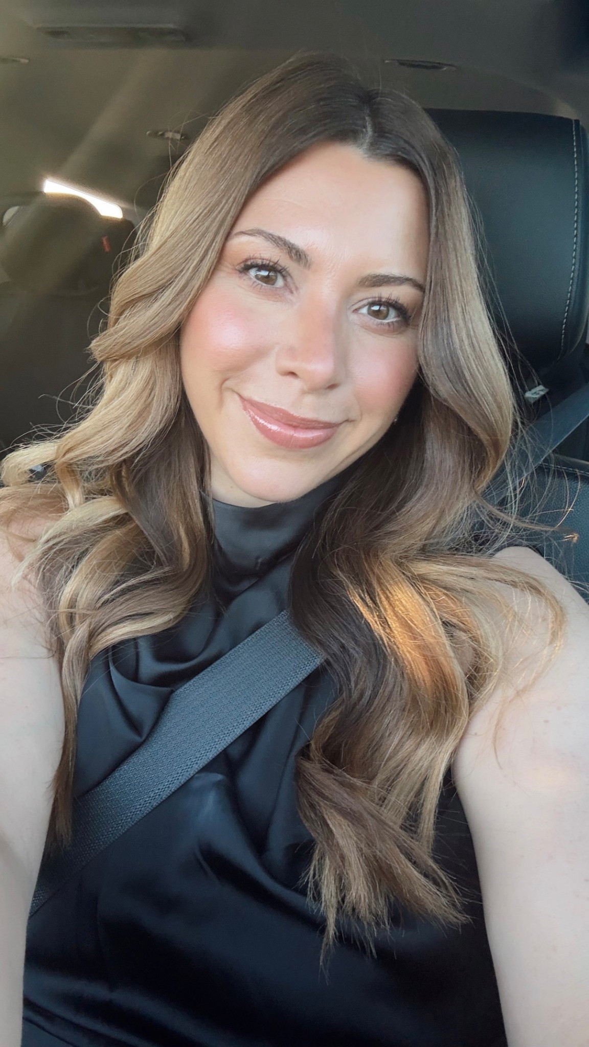 Golden hour glow

#LTKSaleAlert #LTKStyleTip #LTKBeauty