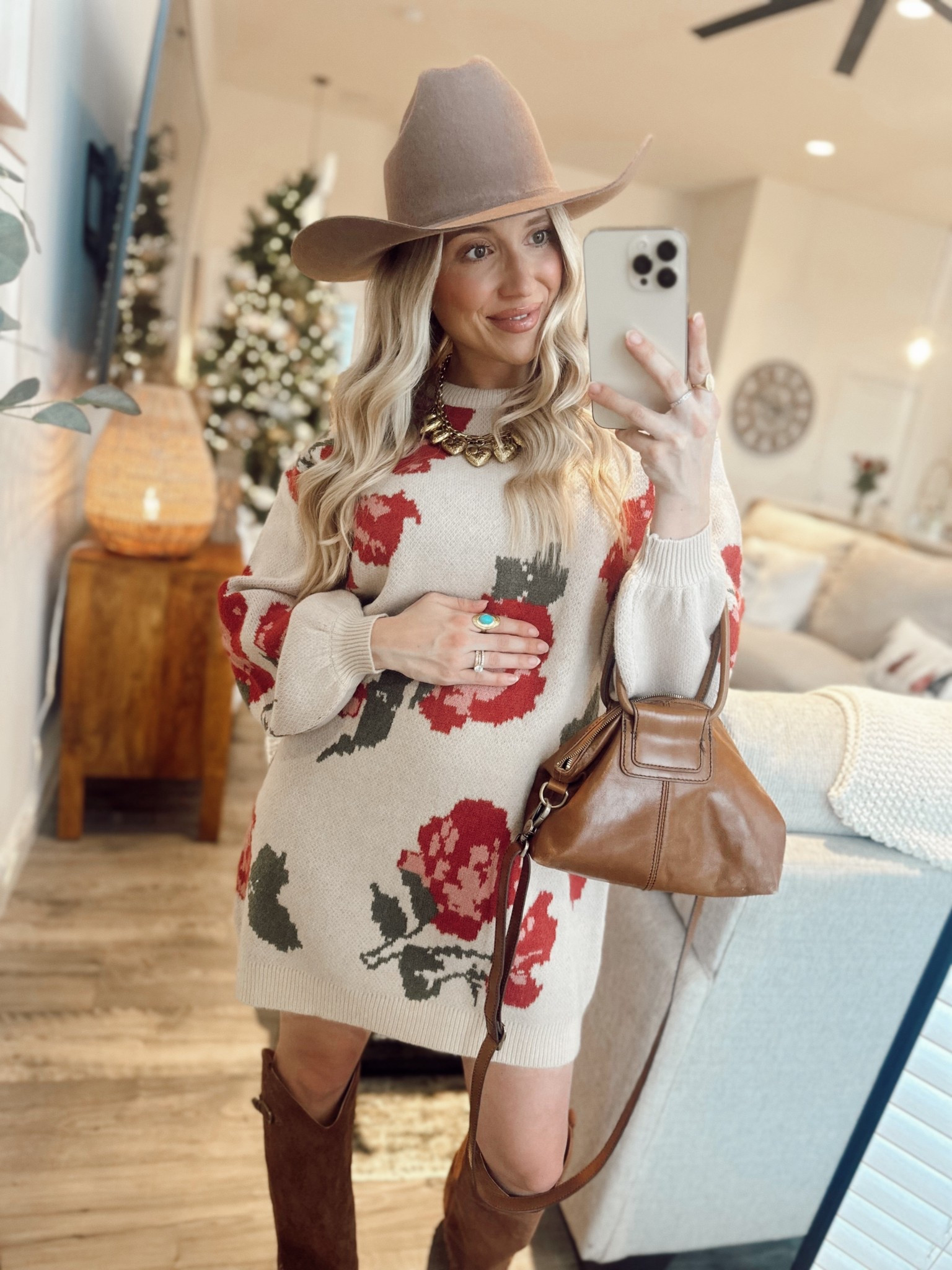 ✨ ❄️Winter @VICI styled edit / drop! I just tried on the cutest pieces from @VICI, and I’m obsessed 😍 

Some of these looks are already live on their site, and the rest drop this Saturday! From cozy, comfy vibes perfect for pregnancy, postpartum, or just lounging in style, to chic statement pieces that are perfect for Christmas parties or New Year’s Eve ✨—there’s something for every winter moment.

Don’t forget to use my code KERSTYN35 for 35% off sitewide! I’ll link all the items in this haul when the rest drop Saturday so you can snag your faves! 🛍️🛒✨

#ViciCollection #WinterStyle #OOTD #FashionHaul #CozyChic #StyleInspo #WinterOutfits #PregnancyStyle #PostpartumStyle #HolidayLooks #LTKStyle 




#LTKootd #LTKgrwm #LTKHoliday