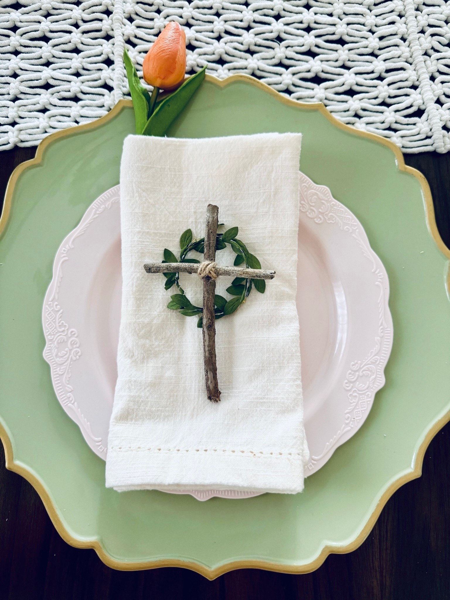 Beautiful and thoughtful setup for your Easter table, simple but meaningful. A simple reminder of faith, renewal, and grace. I used sticks from my backyard and other items I already had. I’ve also included Amazon links for supplies in case you need them. 


Easter table setting, Easter tablescape 

#LTKSeasonal #LTKHome #LTKstorytime

#LTKSaleAlert