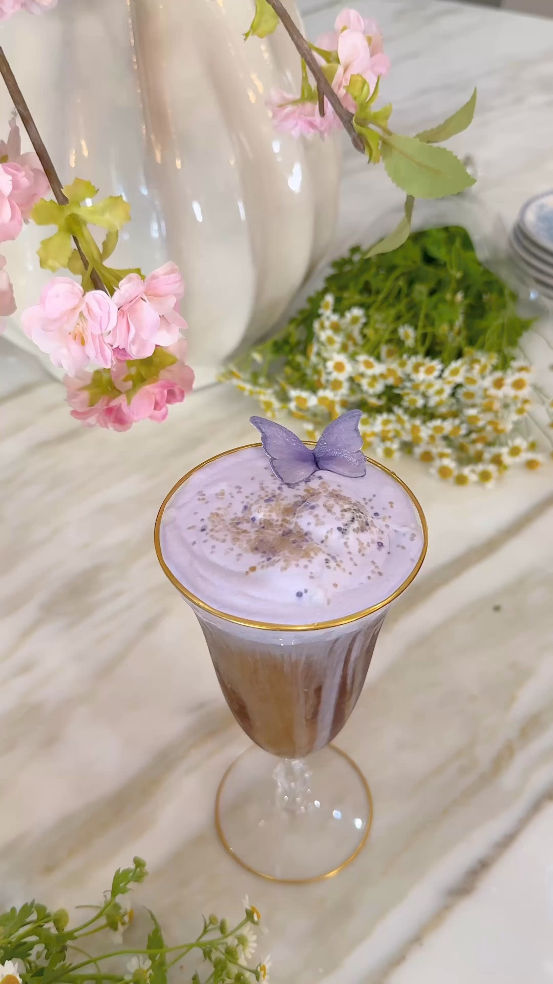 It’s creamy, dreamy, and tastes like spring in a cup 🌸💜🦋✨

Trust me, once you try this Better Than Starbucks lavender cold foam at home you won’t go back 🤭

AND YES… the butterfly is edible🦋

Comment “LAVENDER” and I’ll send you everything you need! 

#LTKmorningroutine #LTKfoodie #LTKselfcare