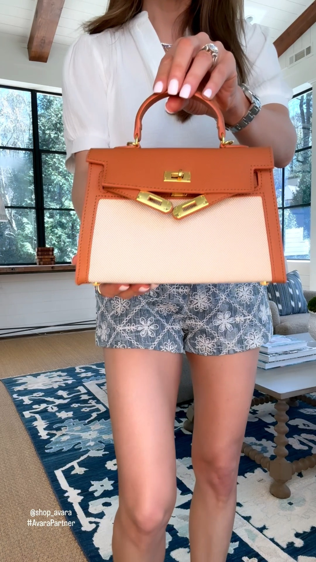 Spring outfits are finally happening — shorts, fresh florals, and the two cutest bags I’m carrying into the season. Use codeL JESS15 for 15% off at Avara (Will be for first-time customers ONLY)

@shop_avara #AvaraPartner


#LTKOver40 #LTKTall #LTKSeasonal #LTKOver40 #LTKTall