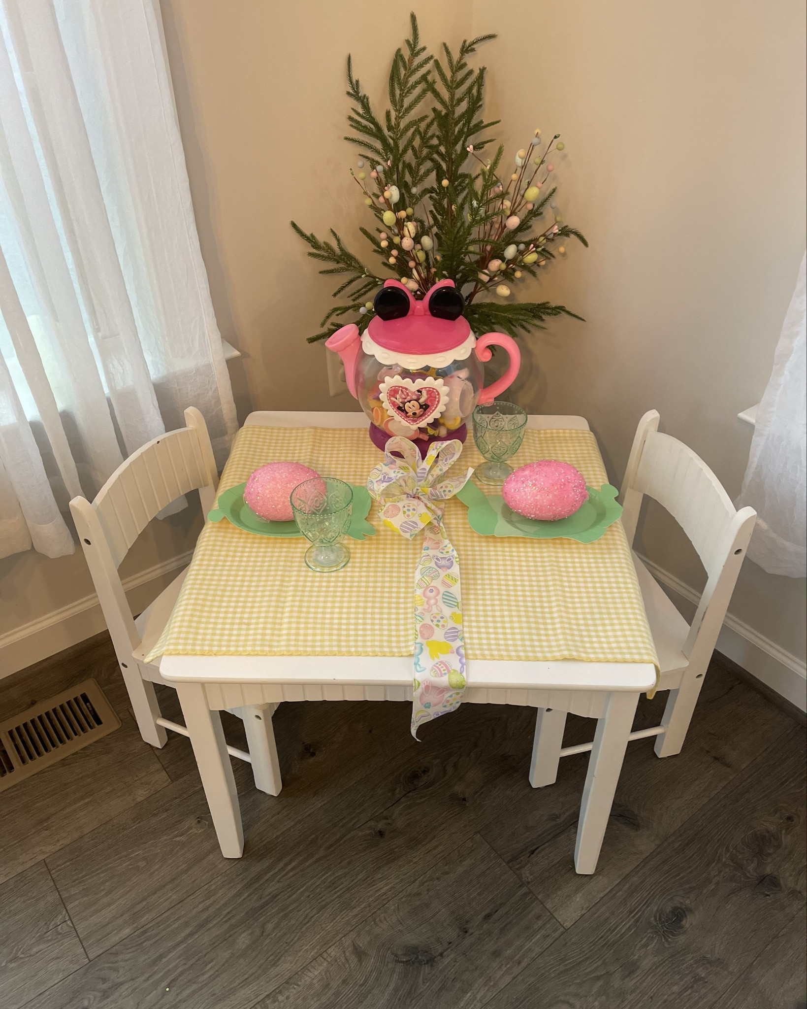 Kids Easter Table 

#LTKhome #LTKkids #LTKSeasonal