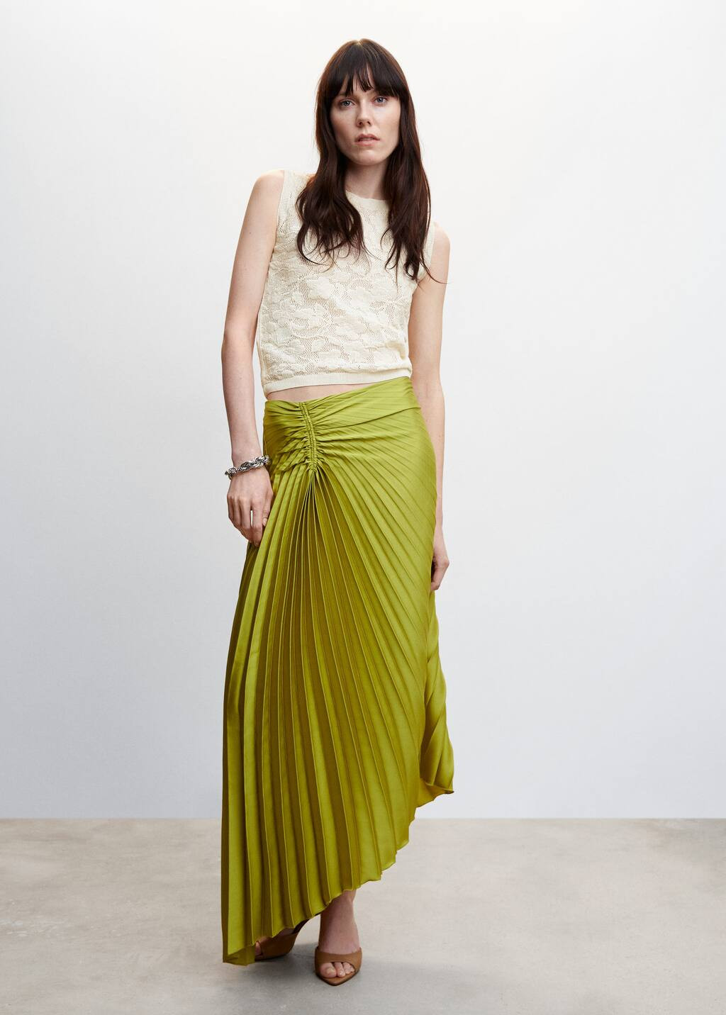 Floral openwork knitted top -  Women | Mango USA | MANGO (US)