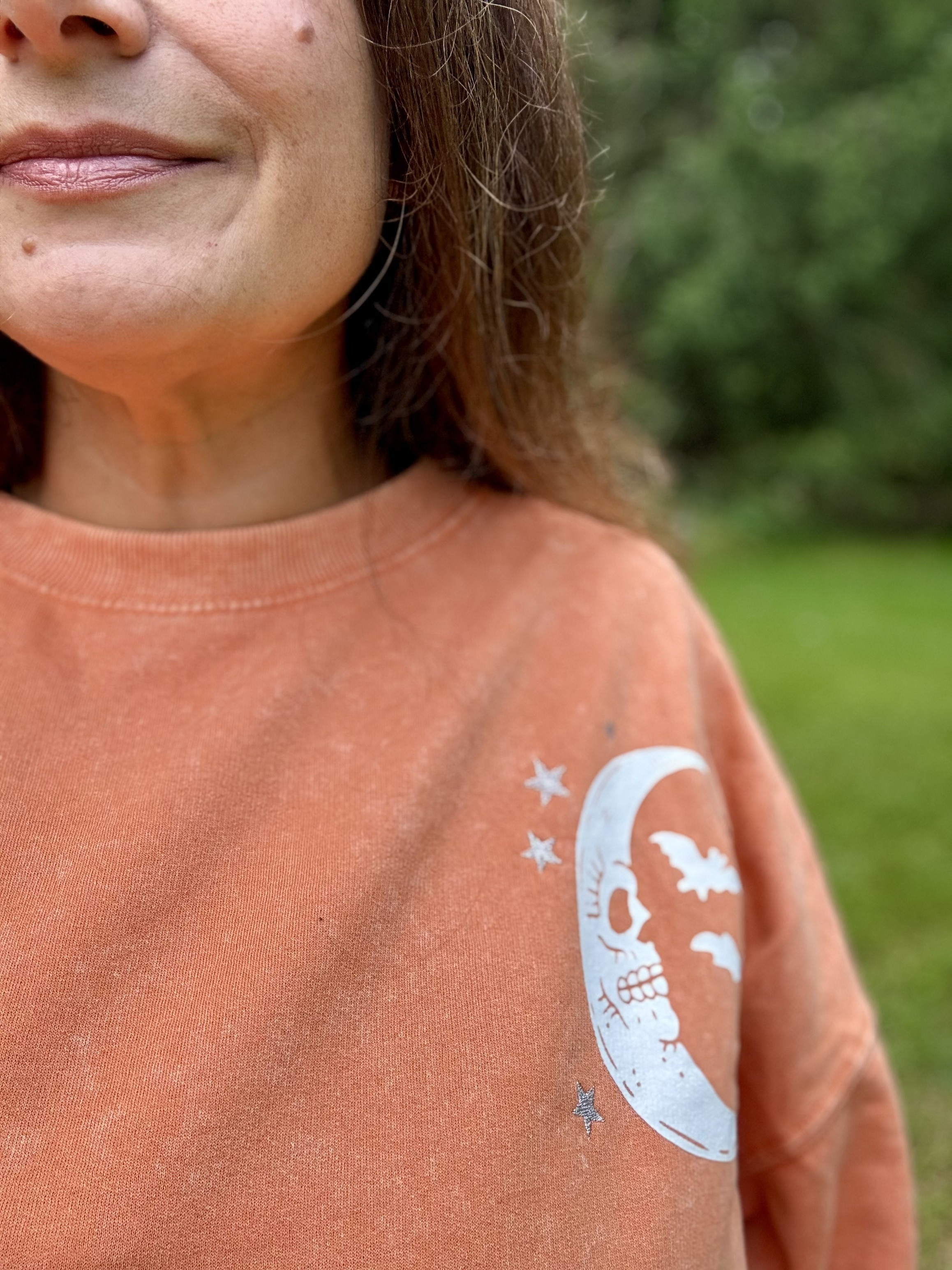 🌙 The Halloween sweatshirt that doesn't actually look like a costume

Juniors' Creep It Real Moon oversized graphic pullover, just $15 with TAKE25, down from $29.99. Rust with a skull moon and bats on the shoulder, so it reads fall more than Halloween and you can keep wearing it into November.

Kohl's Deal Days runs through October 8, and Kohl's only tracks on the website, not the app.

halloween sweatshirt, graphic pullover, oversized sweatshirt, fall sweatshirt, skull moon sweatshirt, rust sweatshirt, kohls finds, juniors graphic pullover, halloween outfit 

 #LTKootd #LTKSeasonal #LTKSaleAlert