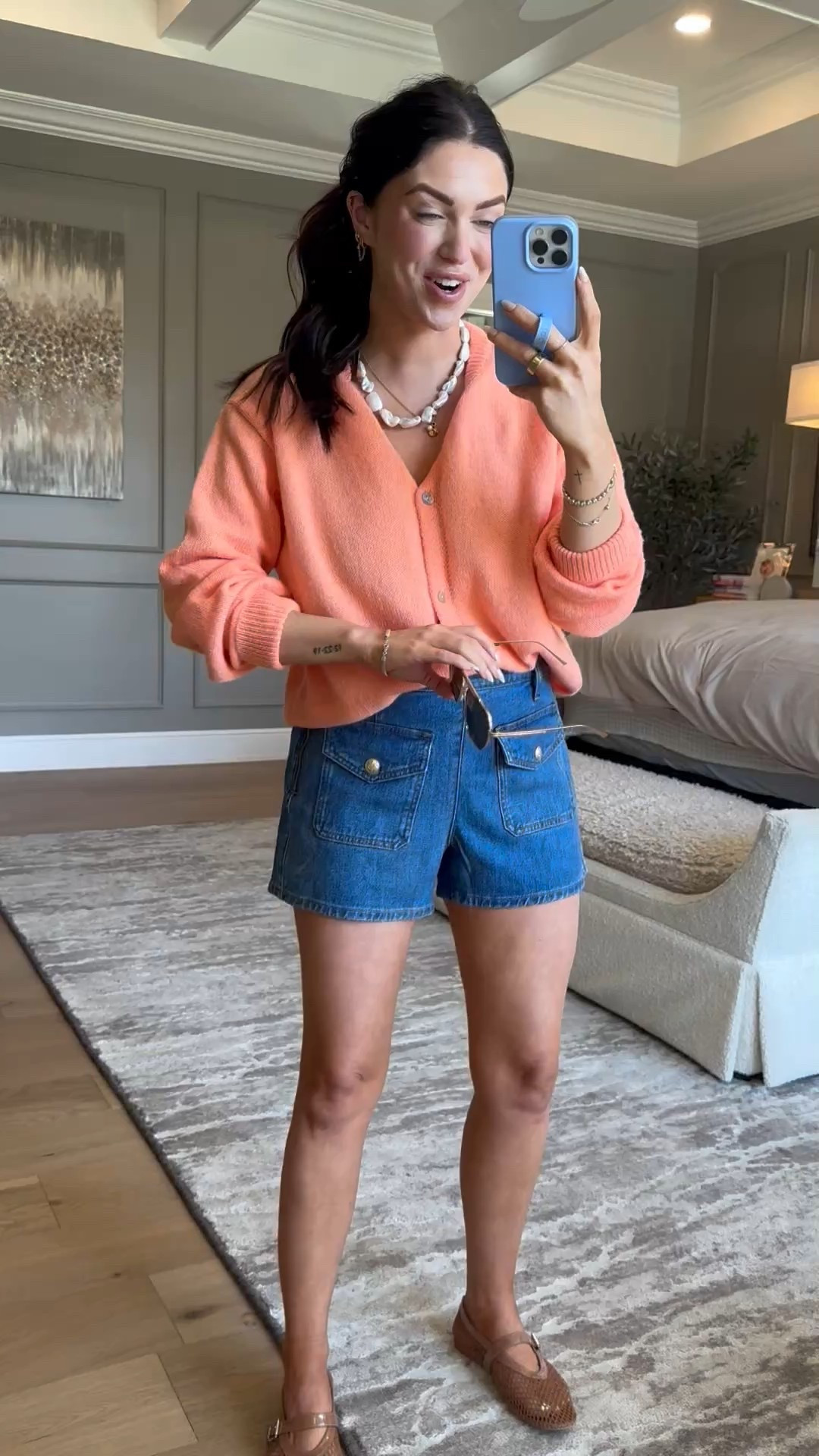 Amazon cardigan is so stunning!! This color screams peach sorbet in the summertime🌺☀️ I also have it in gray and it is just such phenomenal quality. These shorts are a higher price point so I’m going to go ahead and link another pair that I also own that kind of gives the same vibe. But I will say the shorts I have on definitely are worth every penny and you can feel the quality. 

#LTKStyleTip