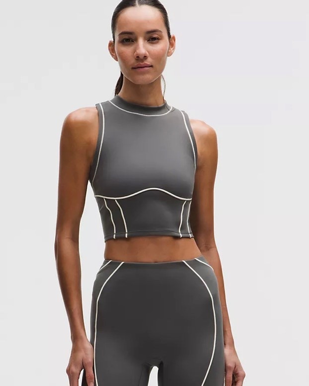 Ultralu Contour-Seam Cropped Tank Top

#LTKfitnessgoals #LTKSeasonal #LTKActive