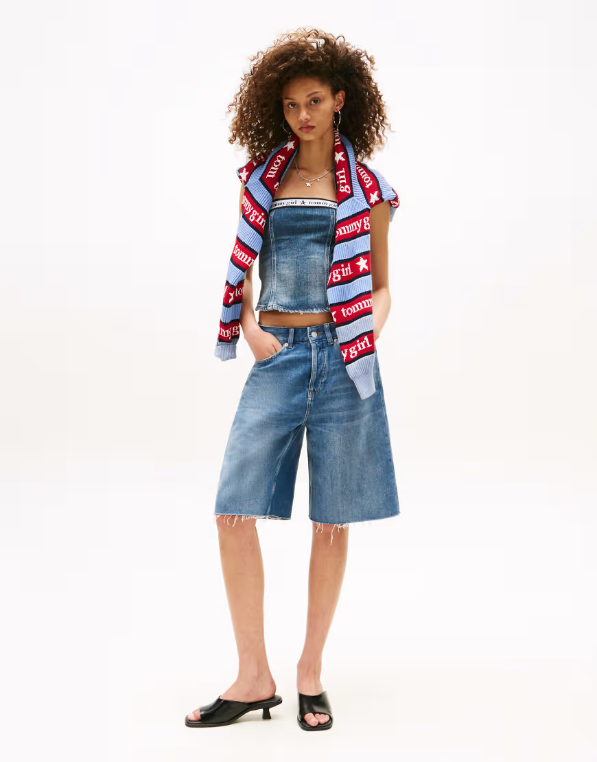 Tommy Jeans tommy girl star denim shorts in dark wash-Navy | ASOS (Global)