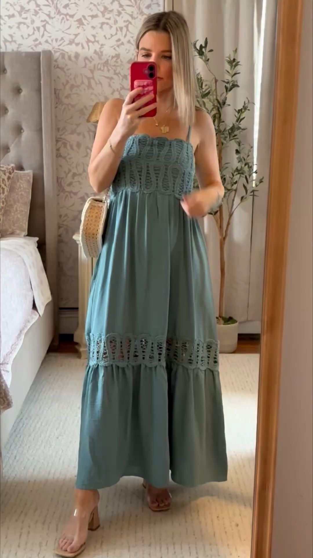 The perfect Easter or family photo dress! Has pockets!!

#LTKootd #LTKSaleAlert #LTKPetite