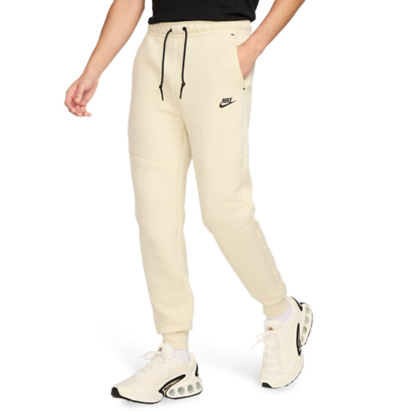 Nike Tech Fleece Joggers | Champs Sports