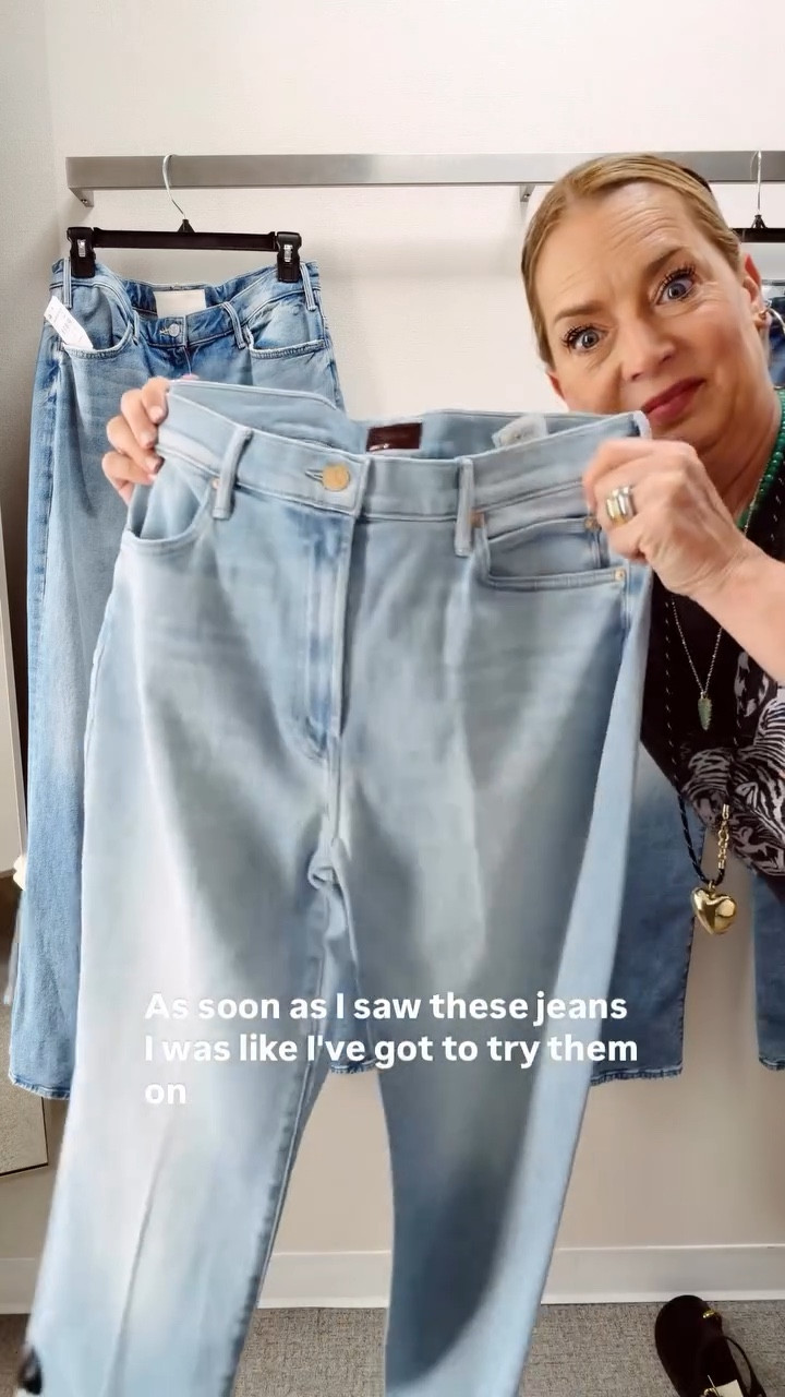 Wait—there’s a new version of the MOTHER Kick It, and it’s the best one yet…?!?!

Okay if you’re a Kick It girl… listen to this 👀

I found a Kick It Relax and here’s what that actually means:

Same straight leg
Same flattering high rise
But a little more room through the leg
And SO much softer

It’s not baggy—it just doesn’t hug you as much
(which honestly feels very current right now)

Think: polished, but effortless

This is one of those subtle upgrades that makes your whole outfit feel more modern without trying too hard.

#modernmidlifecool #effortlesschic #relaxedbutnotfrumpy #kickitbymother #springdenimover50