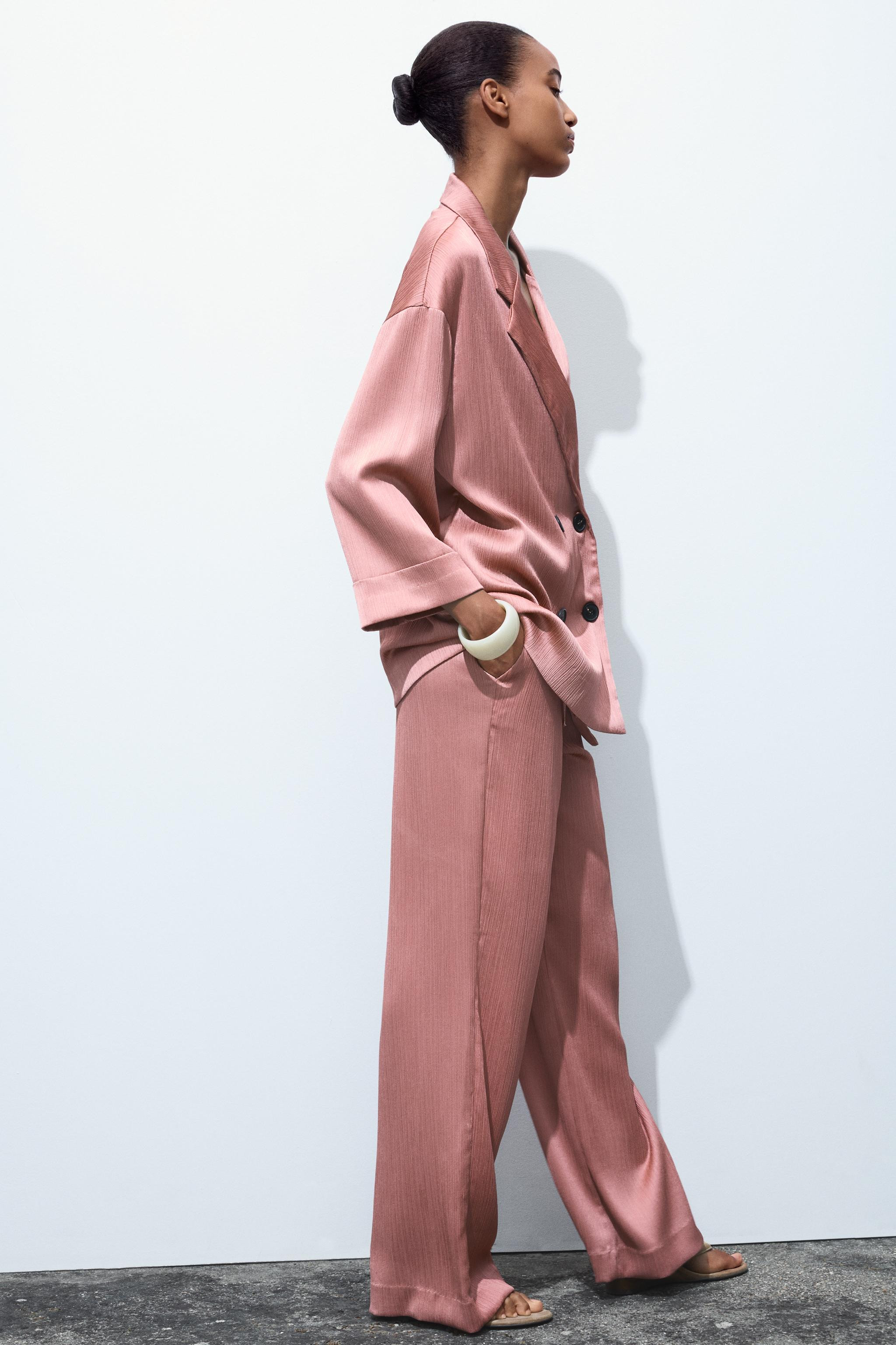 HOSE MIT KNITTER-EFFEKT MARSALA Schwarz Cava | Zara DE