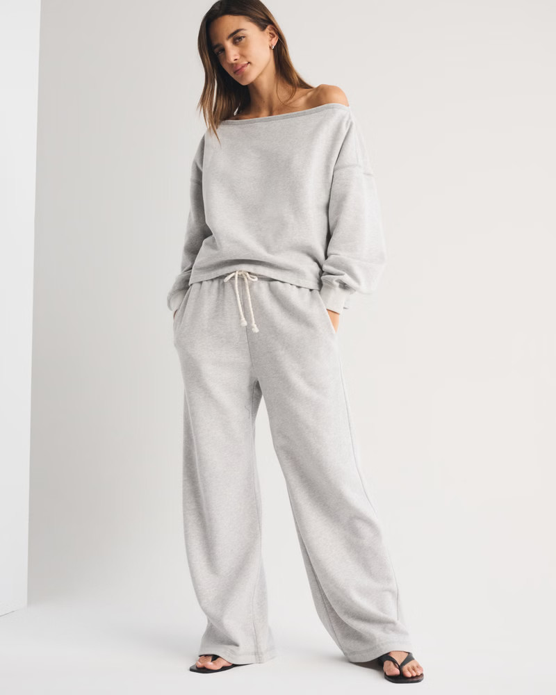 High Rise Wide Leg Sunday Sweatpant | Abercrombie & Fitch (US)