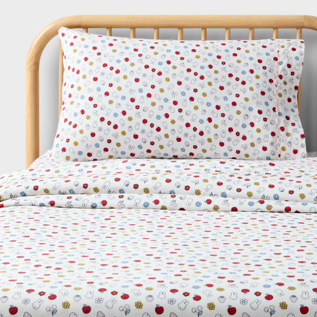 SponsoredTargetHome & DecorKids\u2019 HomeKids\u2019 BeddingKids\u2019 Sheets & PillowcasesShop a... | Target