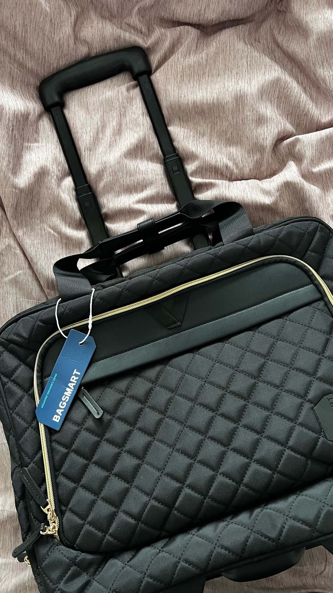 The perfect laptop rolling bag and the best part is- IT HAS SO MANY COMPARTMENTS!!✨😍

#LTKfindsunder100 #LTKtravel #LTKitbag