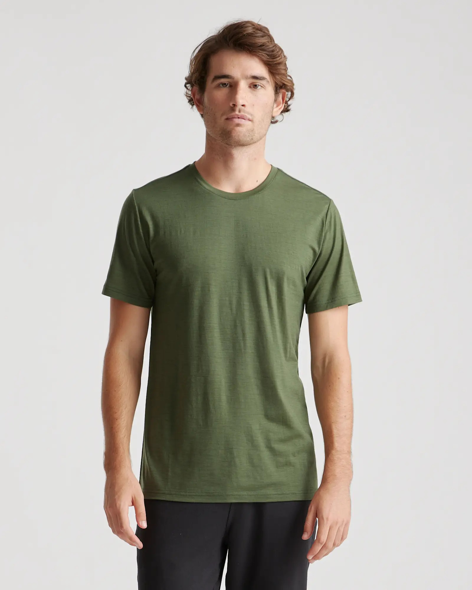 100% Merino Wool All-Season Short Sleeve Base Layer Tee in Green | Quince