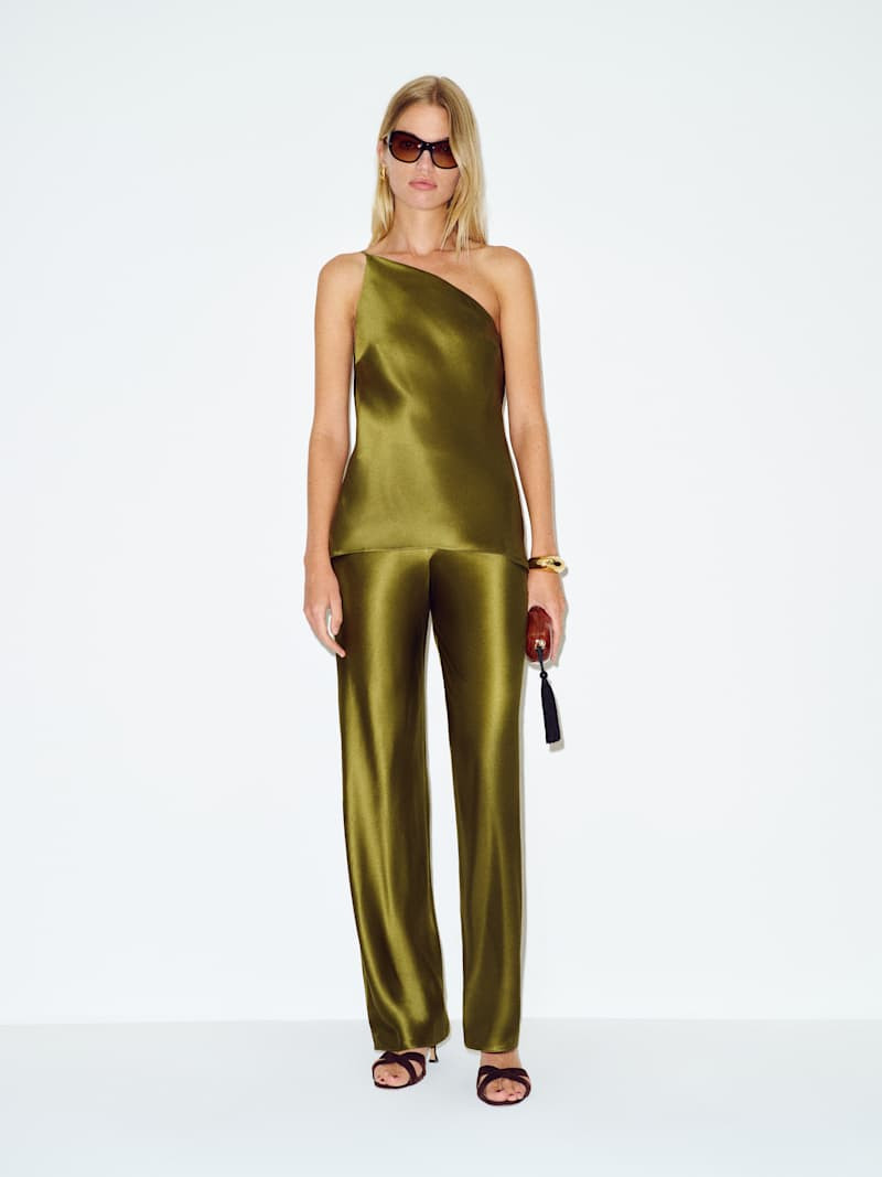 Samantha Silk Two Piece | Reformation (Global)