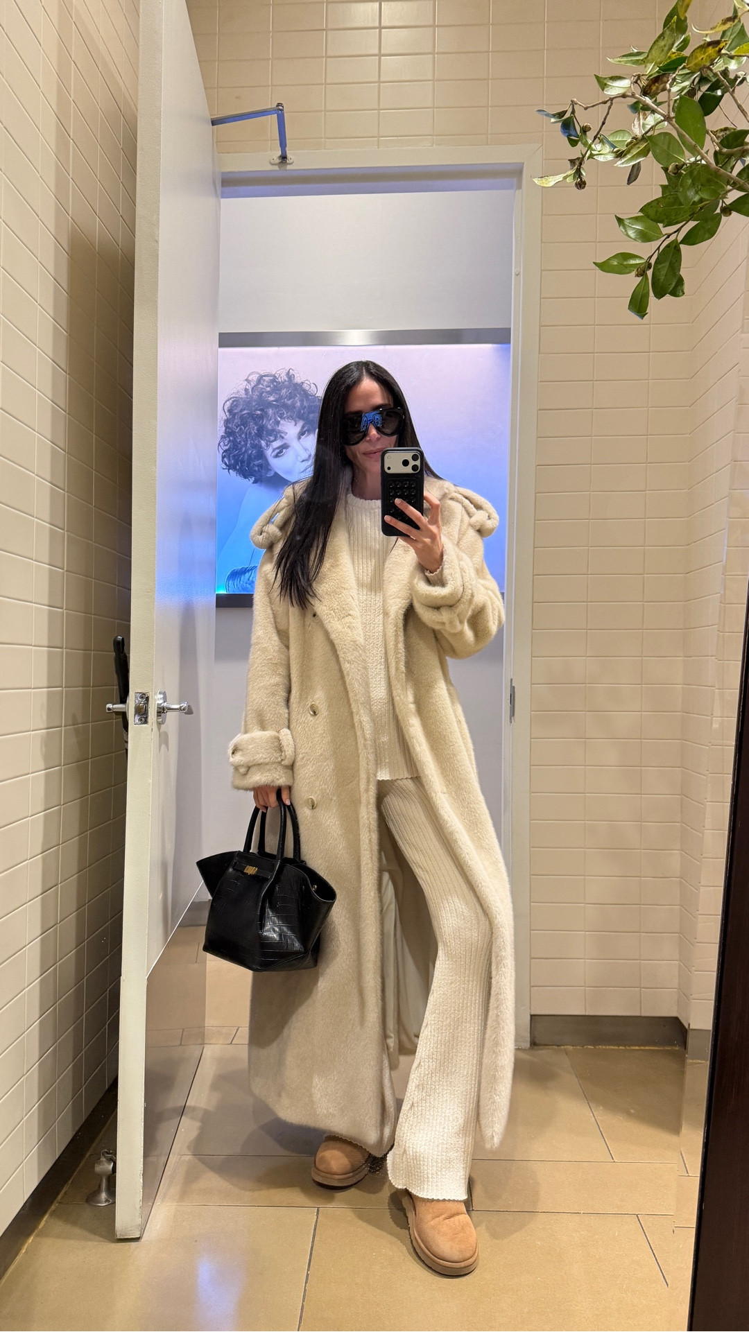 Winter whites today for a self care & errands day 🤍💭☁️

#LTKdayinmylife #LTKgrwm #LTKmomlife