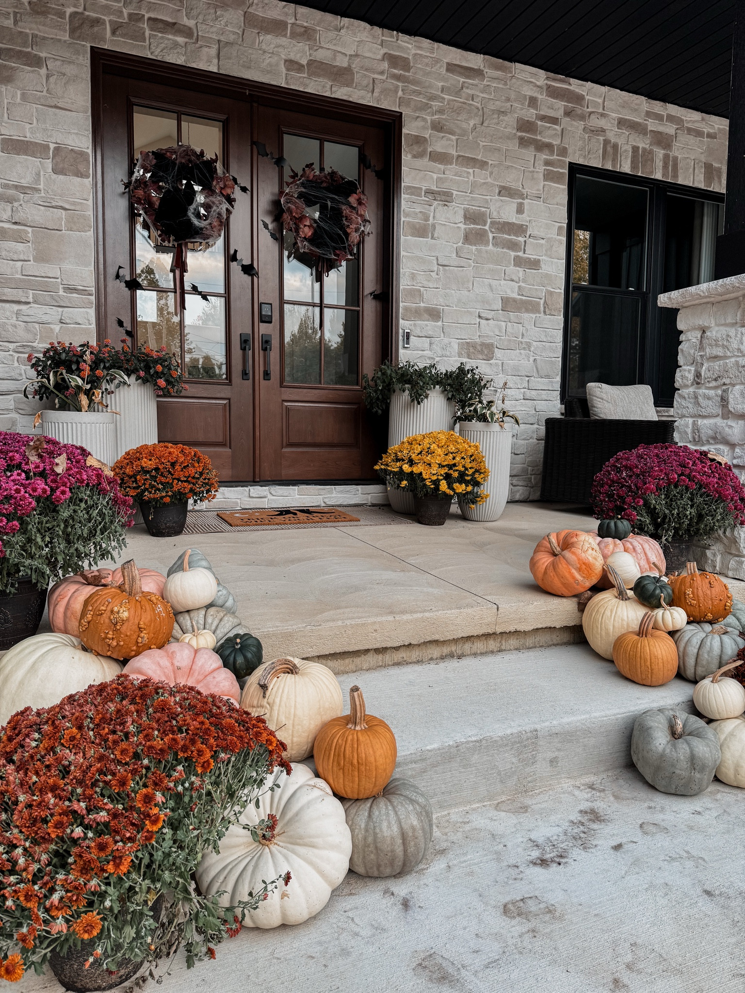 still of our front porch  ◡̈ added some spooky to it while keeping it festive 🍂

#LTKSeasonal #LTKHalloween #LTKHome