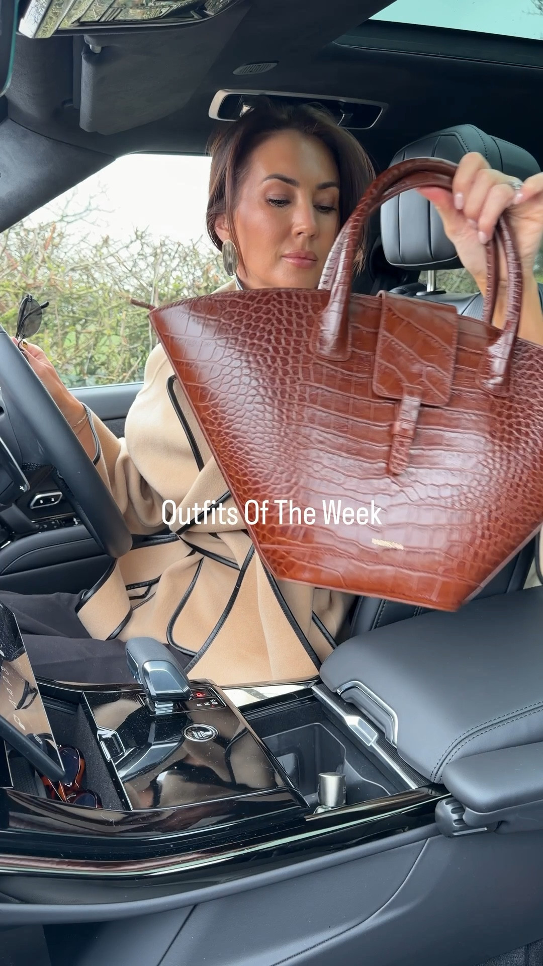 Outfits of the week…

Outfit inspo ,week of outfits 
Winter coats, casual outfit winter fashion wool coat 

#LTKwinter