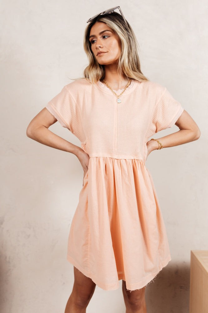 Carol Mini Dress in Peach | Böhme US