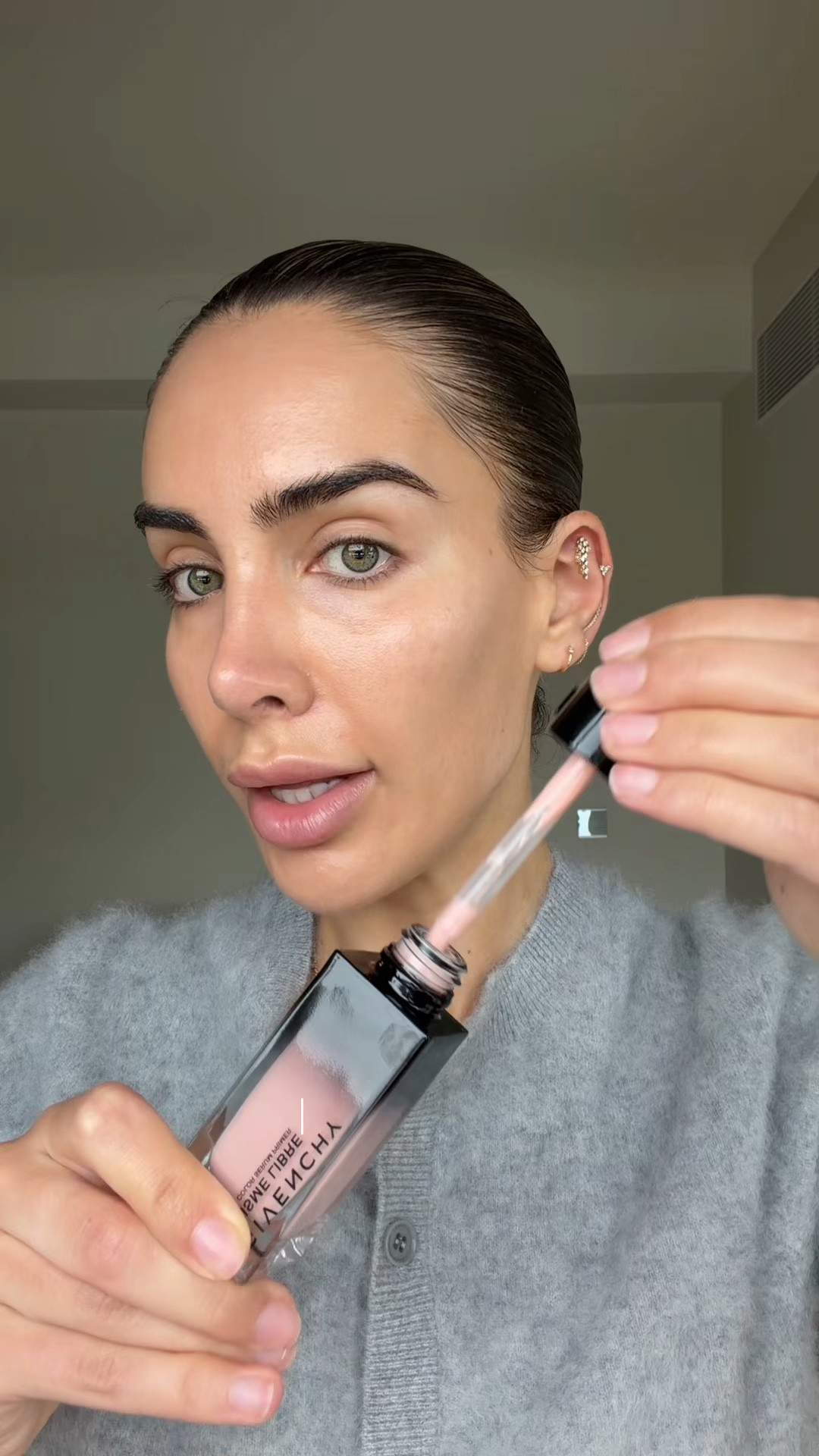 Five min face with first impressions 

#LTKBeauty #LTKspringtrends #LTKgrwm