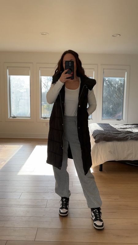 Cozy winter outfits are my favorite! These sweatpants come in a pack of 4 for under $13!! I’m wearing a small in everything and everything fits true to size. #puffervest #nikedunks #joggers #amazonfashion

#LTKfindsunder50 #LTKstyletip #LTKVideo