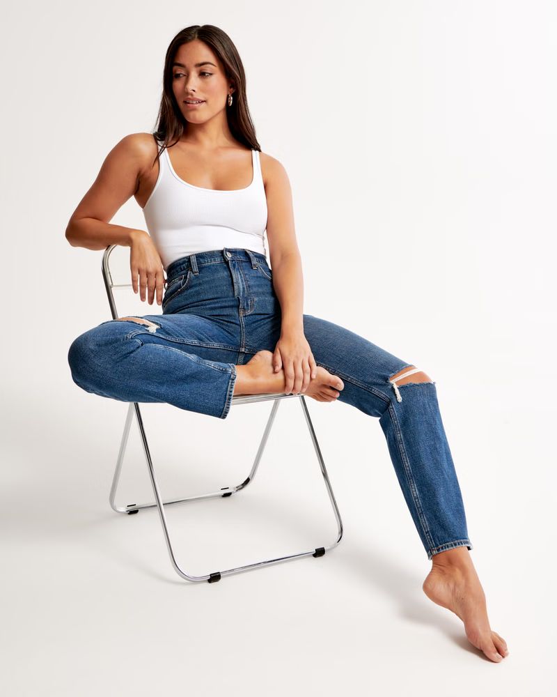 Curve Love Ultra High Rise Ankle Straight Jean | Abercrombie & Fitch (US)