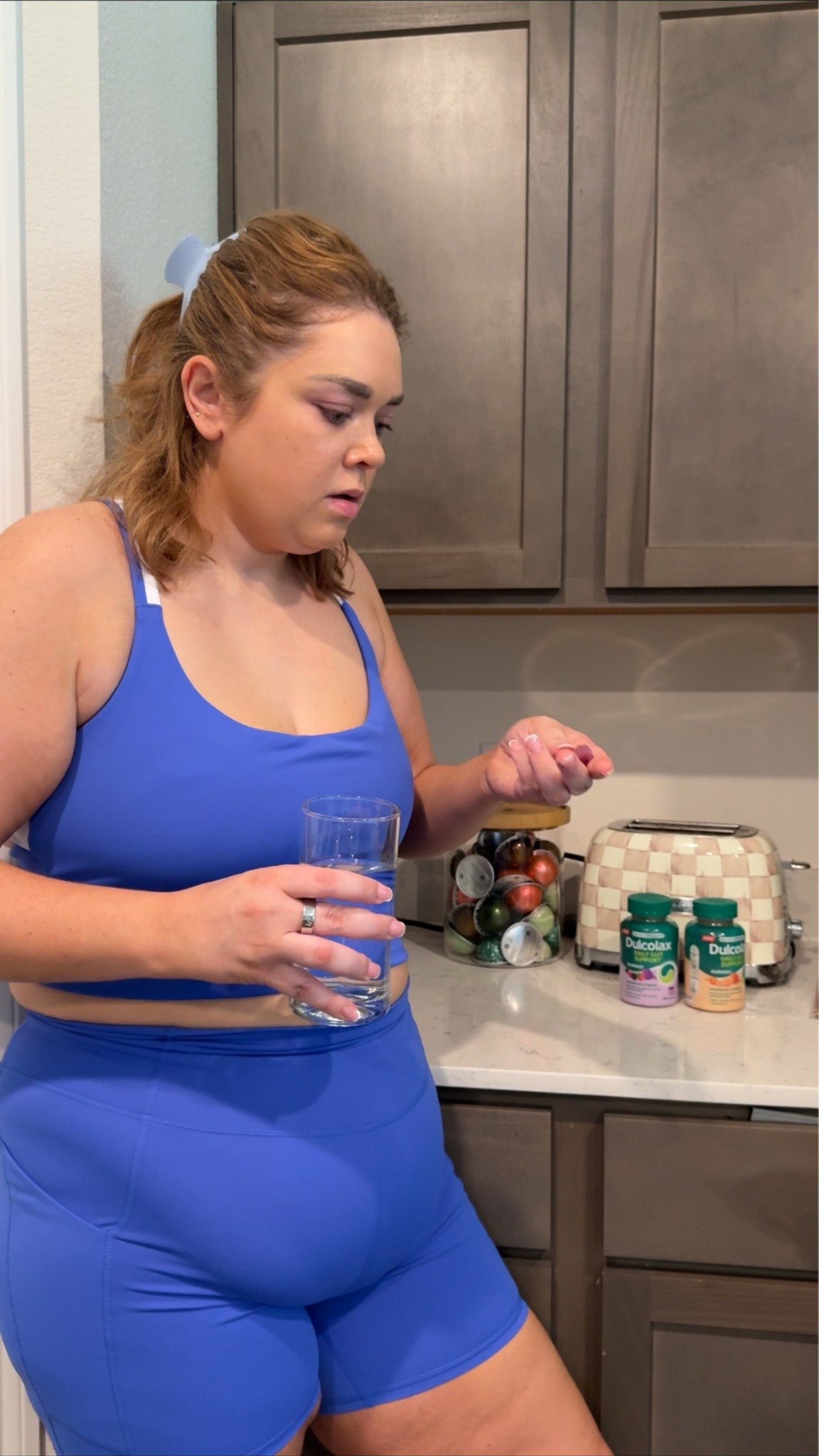 @Fabletics workout set!! Wearing xl in top and xxl in shorts!