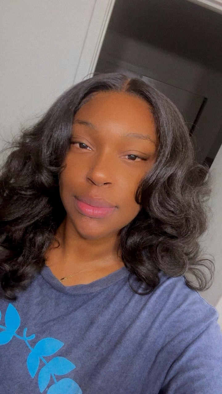 Why didn’t yall tell me the synthetic wigs were giving like this !????? Ok LATISHA by Sensationnel 