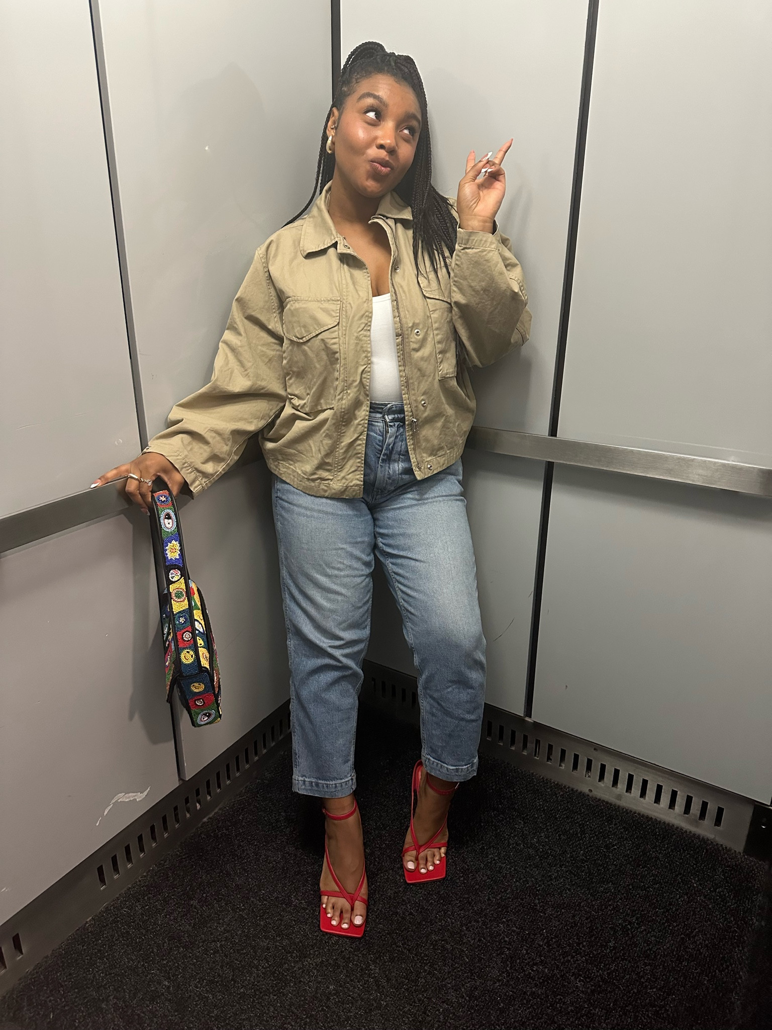 Pops of fun. 

#LTKitbag #LTKshoecrush #LTKstyletip