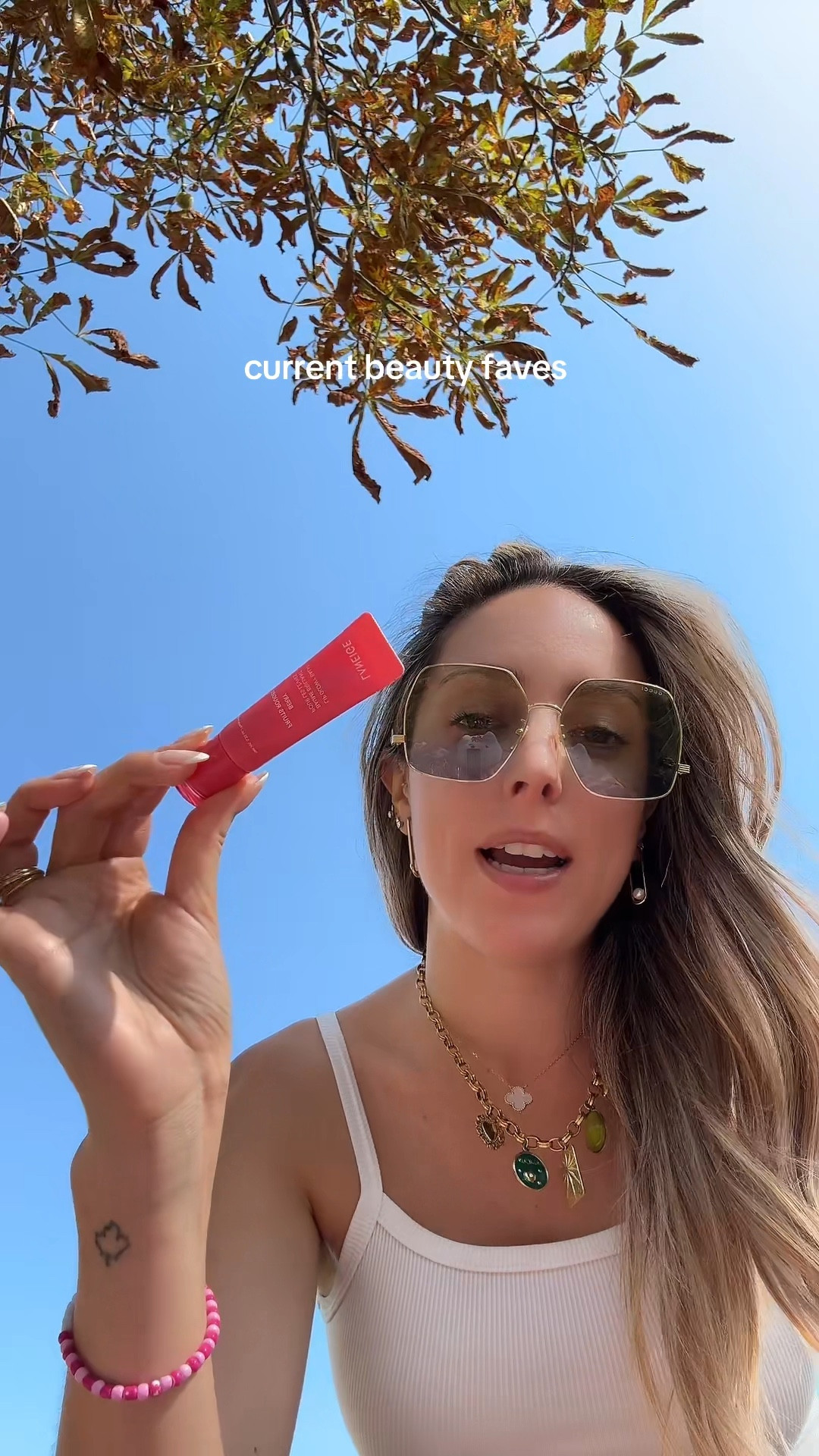 Current beauty and makeup favorites 💕 super goop glow screen, one size setting spray, La neige and the best highlighter! #makeup #beauty #review #review 

#LTKeurope #LTKdeutschland #LTKbeauty