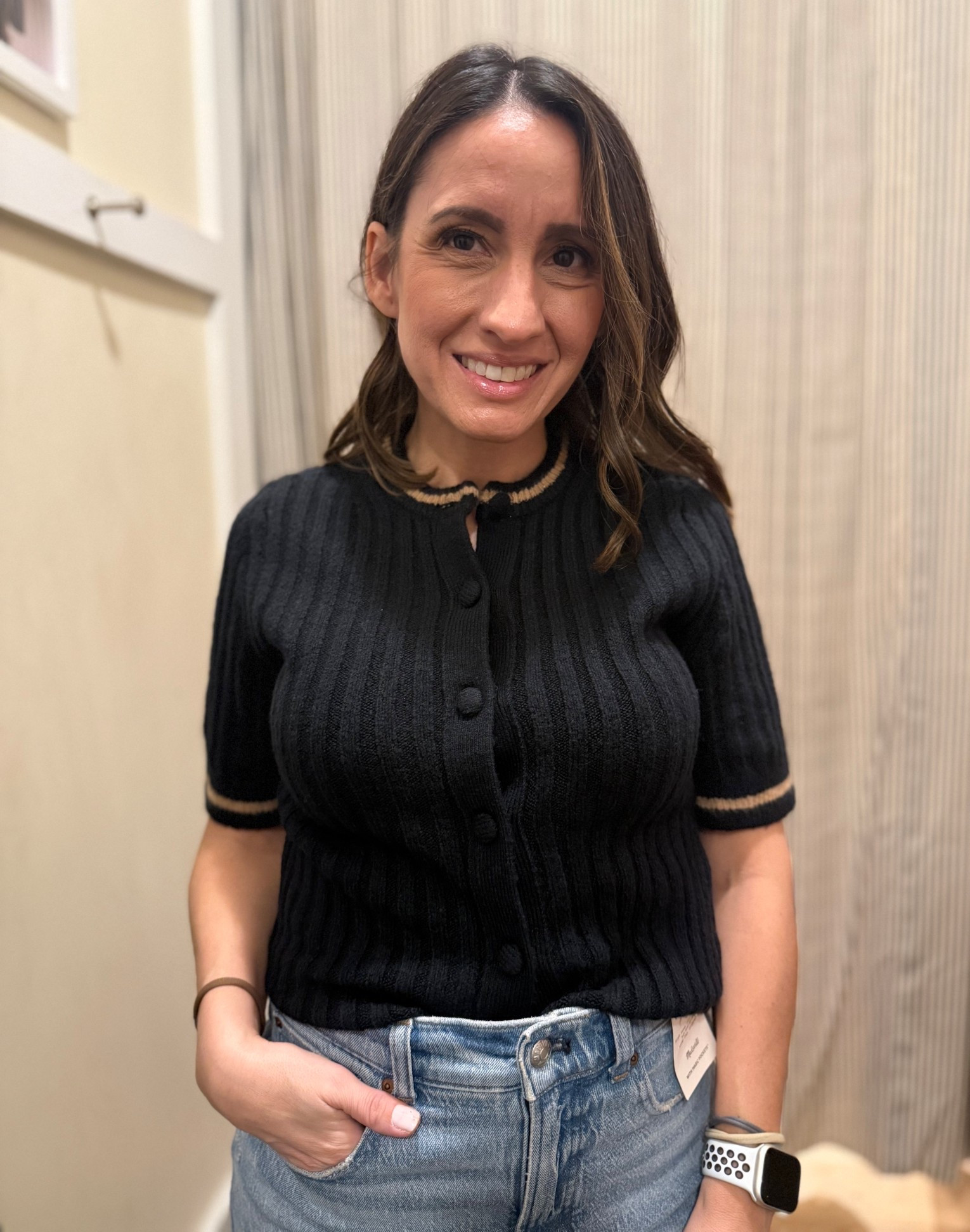 Madewell short sleeved cardigan, and light wash Madewell jeans. 
Both run big. Size down 1 size. 
Madewell up to 50% off sale. 
Use code JOLLY. 
Petite outfit 
Petite style 
Petite denim
Petite jeans 

#LTKSaleAlert #LTKFindsUnder100 #LTKPetite