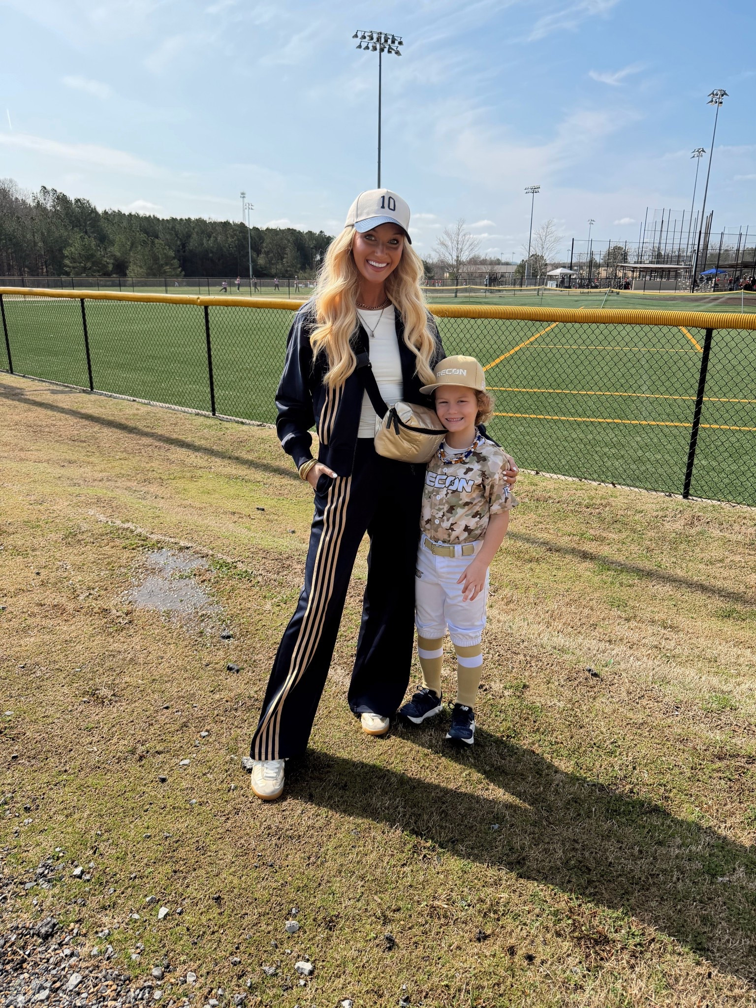Commense navy & gold stripe set (size small TTS - amazing quality!)

Calpak bag - the best size for moms with plenty of pockets!

#LTKgrwm #LTKootd
