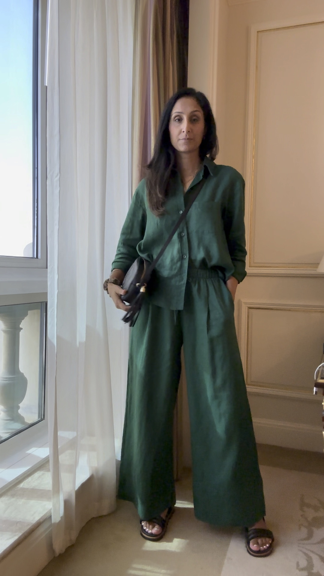 A linen set is perfect for summer and travel


#LTKFind #LTKtravel #LTKSeasonal