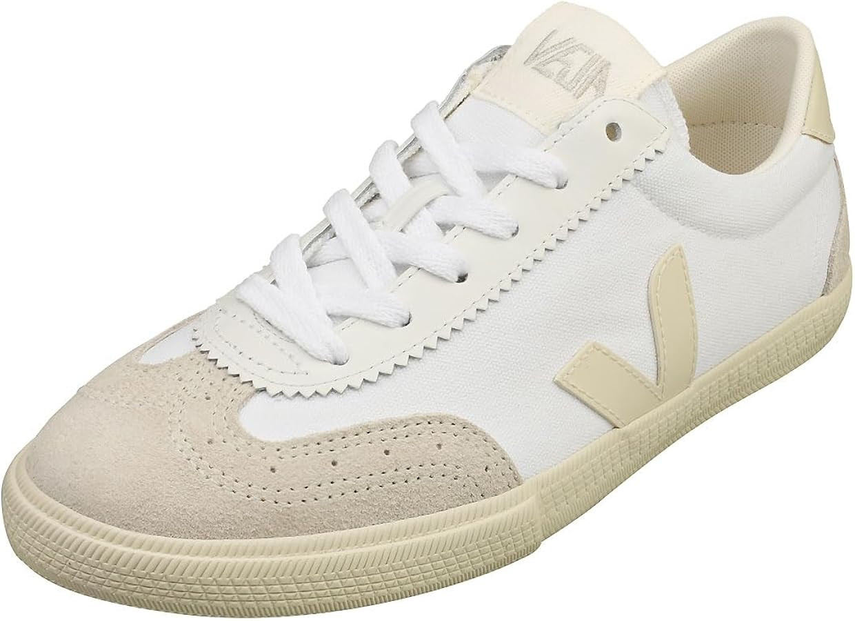 Veja Women's Volley Sneakers | Amazon (US)