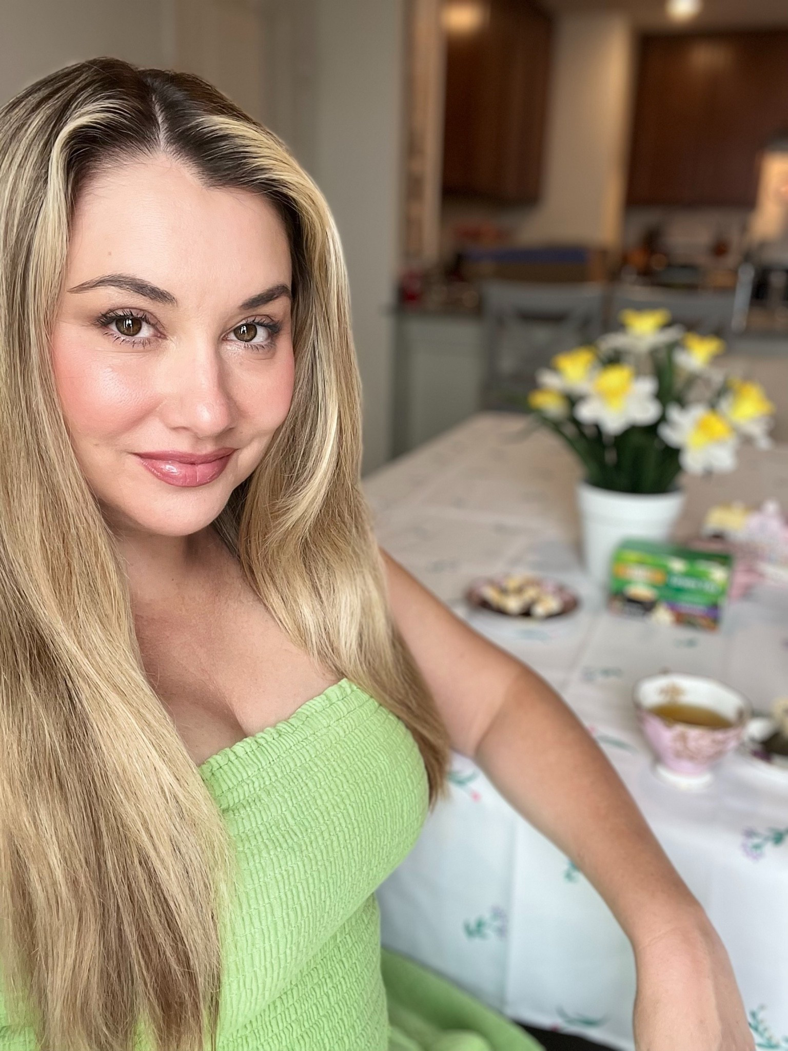 Summertime is all about fun colors and glowing makeup, here’s my  favorites

#LTKdayinmylife #LTKOver40 #LTKBeauty