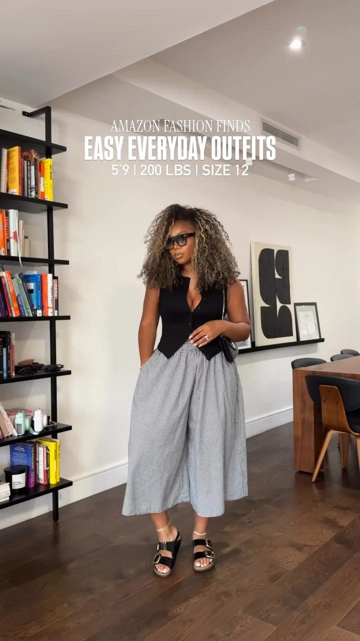 5'9 200 lbs wearing : B&W outfit - large top _ XL bottoms | denim dress XL | Cream outfit - XL top + large bottoms (tighter waist band | Black two piece Large

#LTKstyletip #LTKfindsunder100