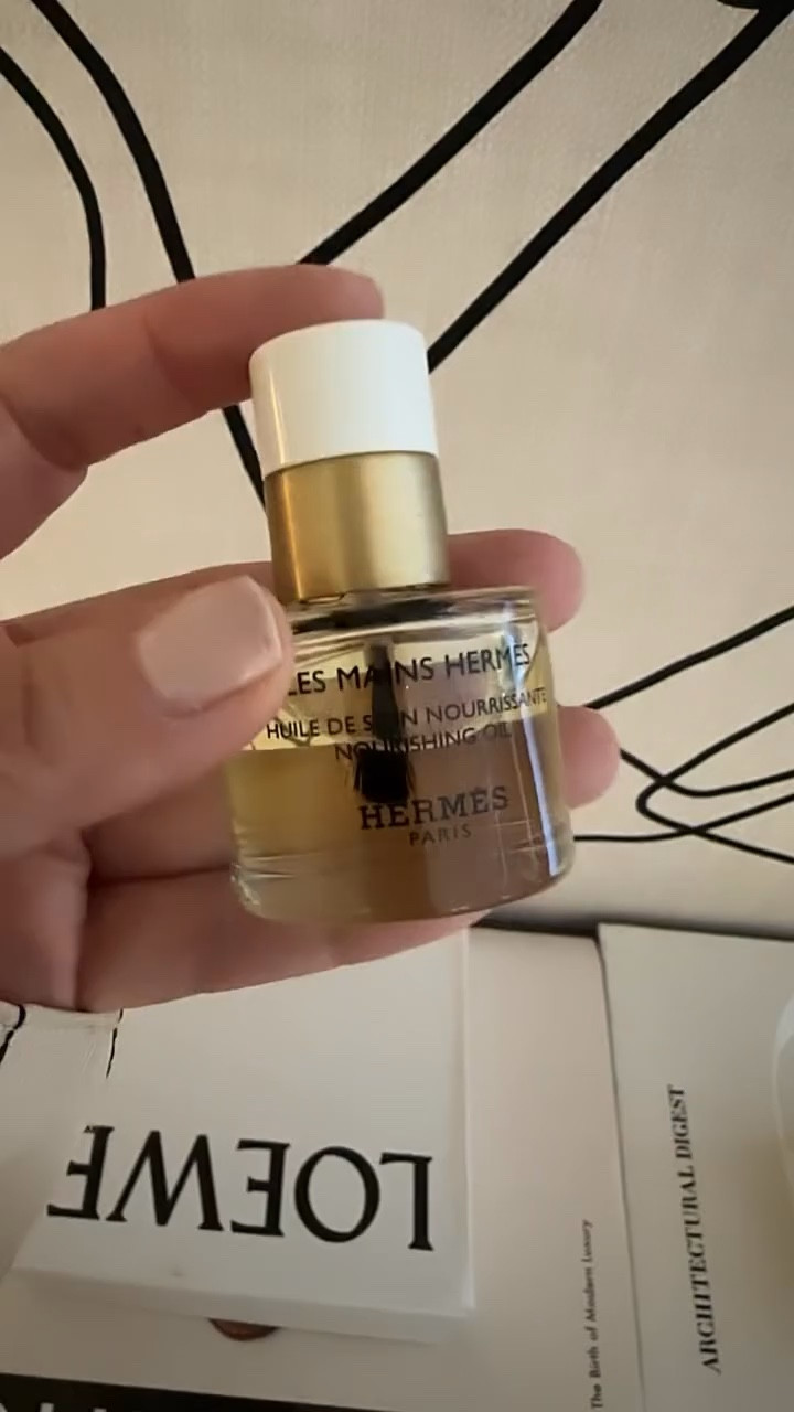 My go-to favorite beauty products !

#LTKBeauty #LTKdayinmylife #LTKmorningroutine